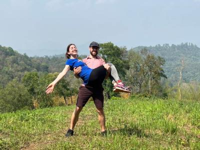 Emma and Adam | Chiang Mai Trekking | Le meilleur trekking à Chiang Mai avec Piroon Nantaya